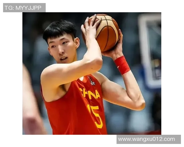 周琦在国际篮球舞台的崛起与挑战：从青涩少年到中国篮球的希望之星
