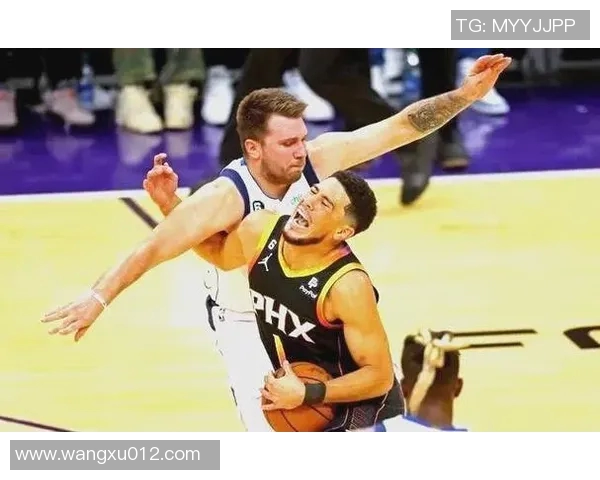 太阳队与独行侠的激烈对决谁能在季后赛中笑到最后揭秘精彩瞬间与战术较量