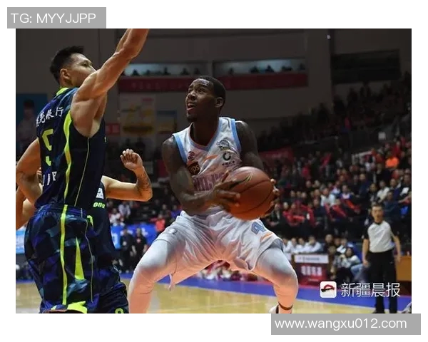 山东与新疆季后赛精彩对决全程录像回顾与精彩瞬间分析 山东与新疆季后赛精彩对决全程录像回顾与精彩瞬间分析