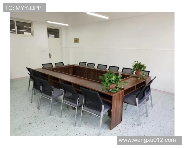 景菡一的成长之路：从梦想起航到人生巅峰的奋斗历程