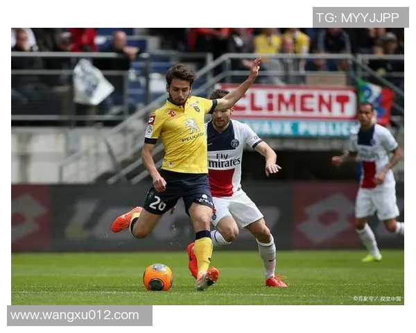 朗斯与索肖近期交锋回顾分析及比赛亮点总结