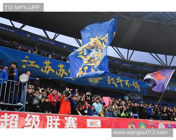 中超激战苏宁迎战重庆全力争胜展现球队实力与斗志